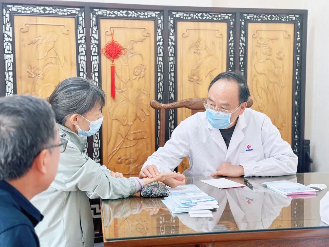 1762904256700772.jpg 1762904256700772.jpg